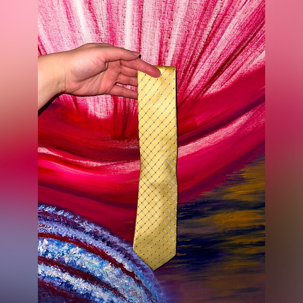 Croft & Barrow Yellow/Gold Tie, NWOT